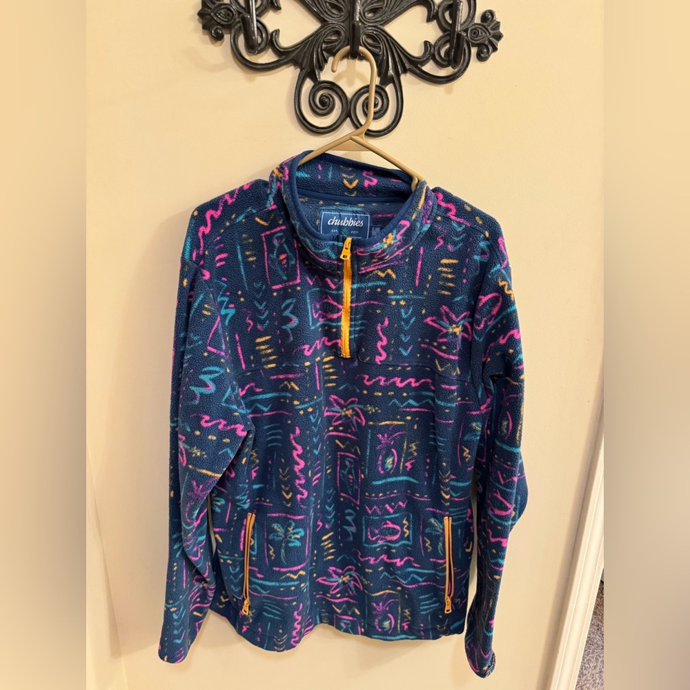 Men’s Chubbie’s geometric print fleece pullover size XL